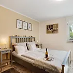 - Arzgebirg Grunhainichen