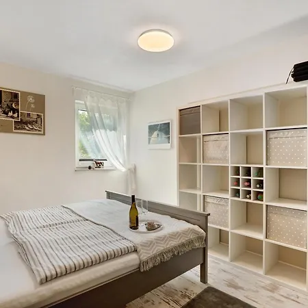 - Arzgebirg Lägenhet