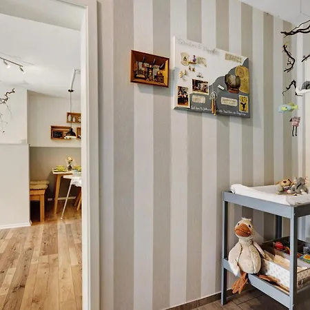 - Arzgebirg Lägenhet *